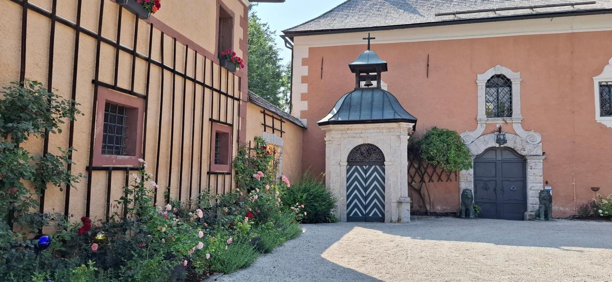 Ferienwohnungen Schloss Wasserleonburg Noetsch Ngoại thất bức ảnh